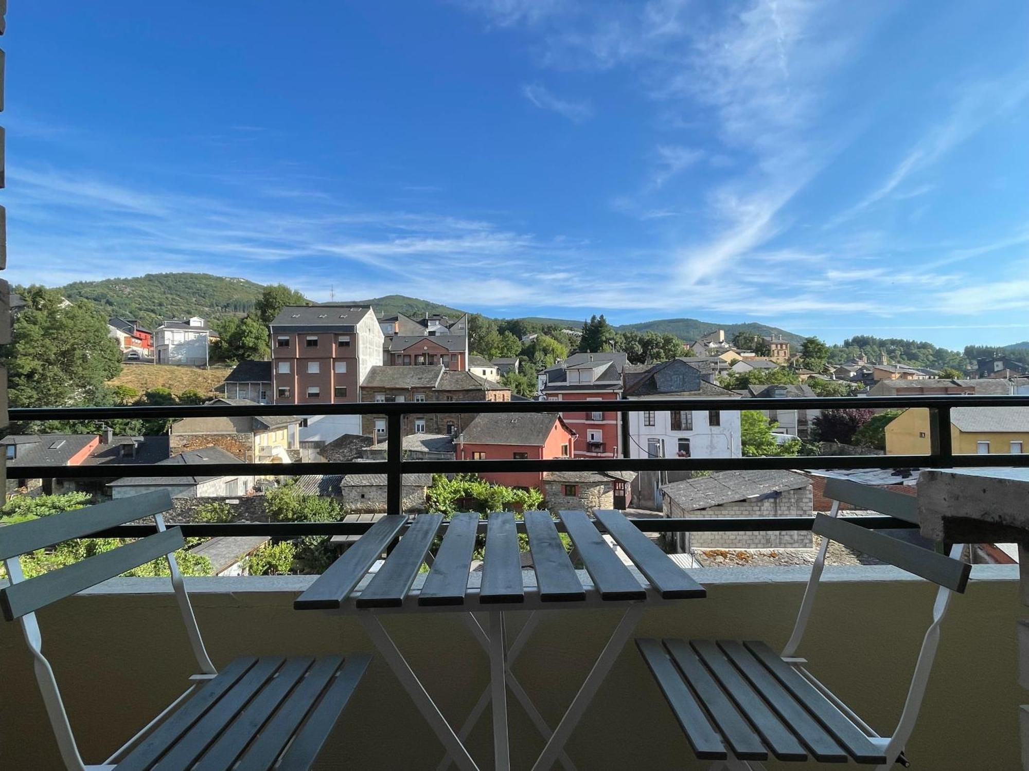 Los Balcones De Vega Vega De Espinareda Bagian luar foto